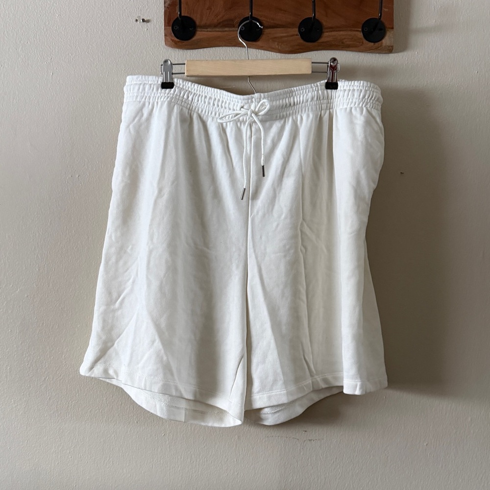 H&M Soft White French Terry Sweat Shorts Elastic Drawstring Waist size XXL